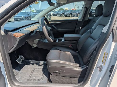 Used 2022 Tesla Model Y Performance AWD/4WD image 13