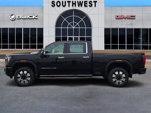 New 2026 GMC Sierra 2500 Denali w/ Denali Reserve Package image 3