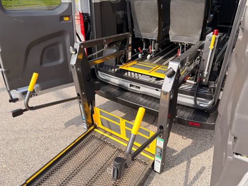 Used 2023 Ford Transit 350 XL RWD image 43