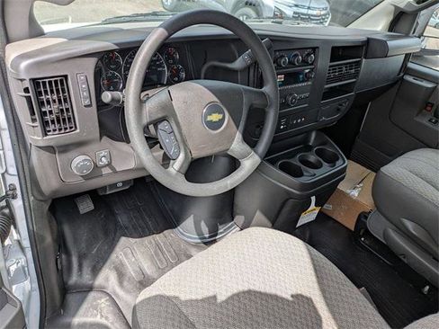 New 2025 Chevrolet Express 3500 w/ Power Convenience Package image 10