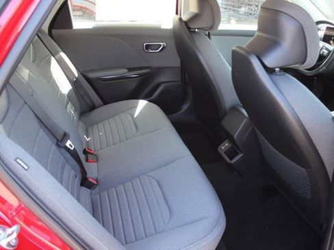 New 2025 Kia K4 EX FWD image 21