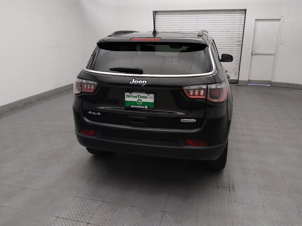 Used 2022 Jeep Compass Latitude AWD/4WD image 7