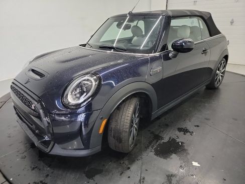 Used 2024 MINI Cooper S FWD image 3
