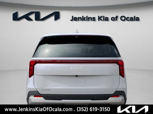 New 2026 Kia Carnival LX image 13