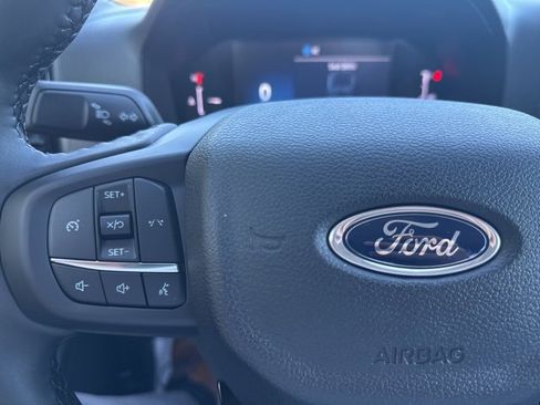 New 2025 Ford Ranger XLT w/ FX4 Off-Road Package image 18