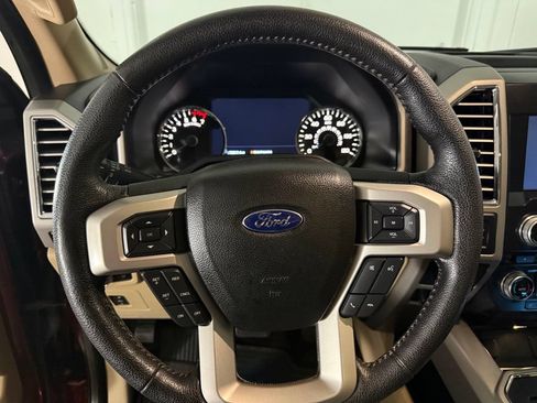 Used 2016 Ford F150 Lariat w/ Equipment Group 502A Luxury AWD/4WD image 11