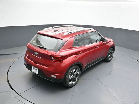 Certified 2023 Hyundai Venue SEL FWD image 38