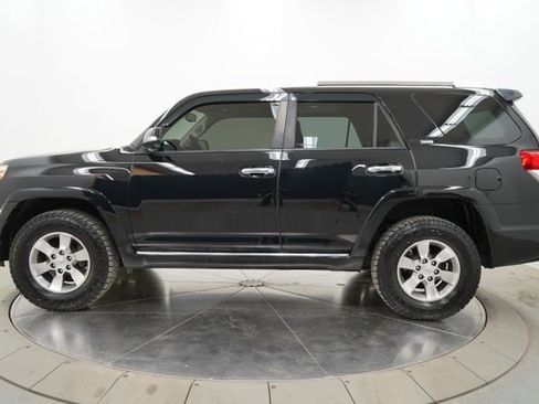 Used 2013 Toyota 4Runner SR5 w/ Premium Pkg AWD/4WD image 4