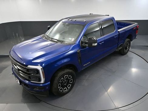 Used 2026 Ford F250 Platinum w/ FX4 Off-Road Package image 62