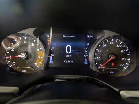 Used 2023 Jeep Compass Limited AWD/4WD image 33