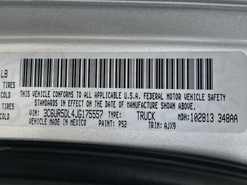 Used 2018 RAM 2500 Lone Star w/ Sport Appearance Group AWD/4WD image 32