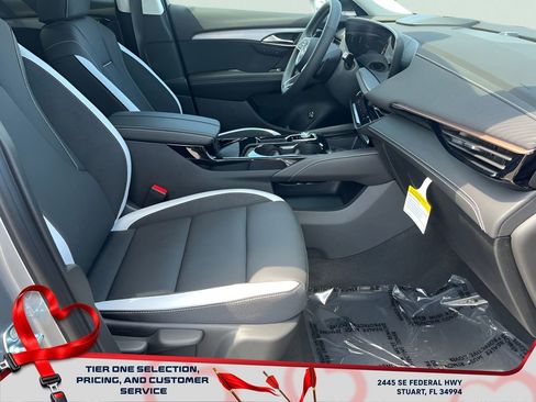 New 2025 Buick Envision Sport Touring image 18