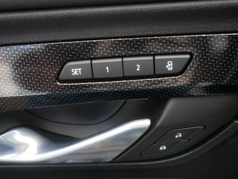 Used 2022 GMC Terrain AT4 AWD/4WD image 16