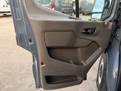 Used 2020 Ford Transit 250 148 High Roof Extended RWD image 10