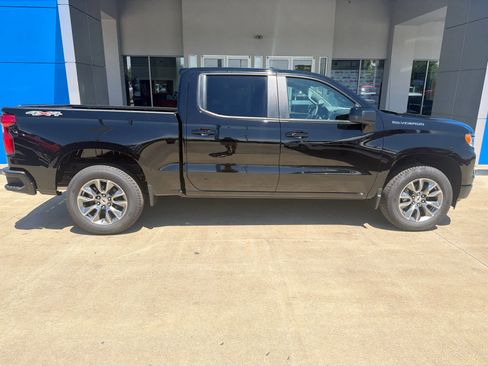 New 2026 Chevrolet Silverado 1500 RST w/ Convenience Package II AWD/4WD image 8