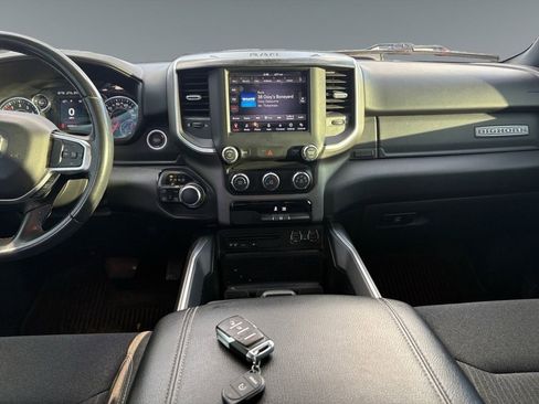 Used 2019 RAM 1500 Big Horn image 11