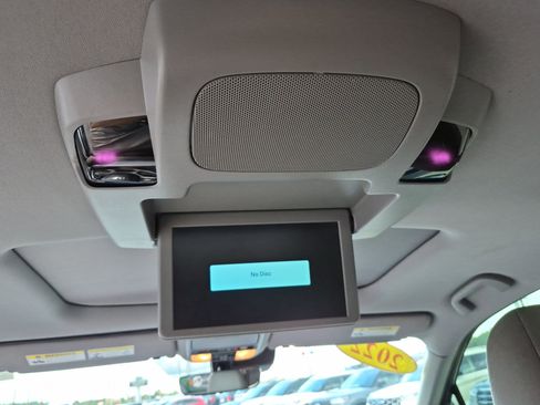 Used 2022 Honda Pilot Touring image 28