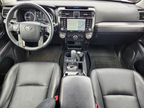 Used 2021 Toyota 4Runner Venture w/ Moonroof Package AWD/4WD image 16