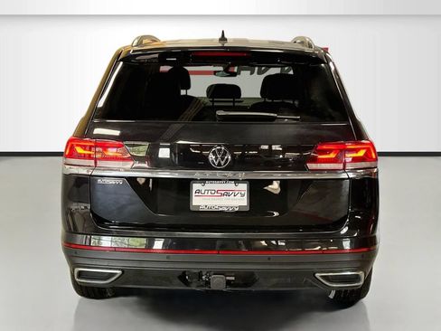 Used 2023 Volkswagen Atlas SE w/ Panoramic Sunroof Package AWD/4WD image 6