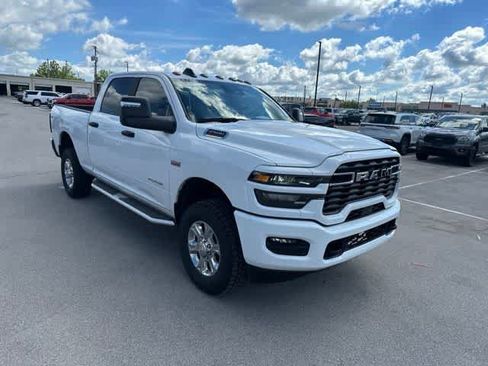 Used 2025 RAM 2500 Big Horn AWD/4WD image 24