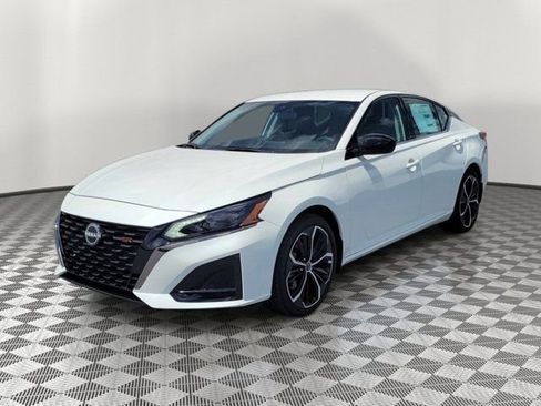 New 2026 Nissan Altima 2.5 SR FWD image 1