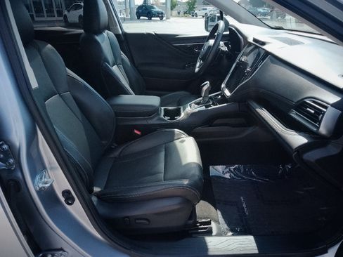 Certified 2024 Subaru Outback Limited AWD/4WD image 17