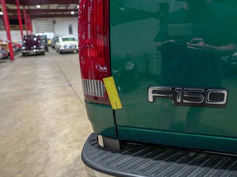 Used 1997 Ford F150 Lariat AWD/4WD image 36