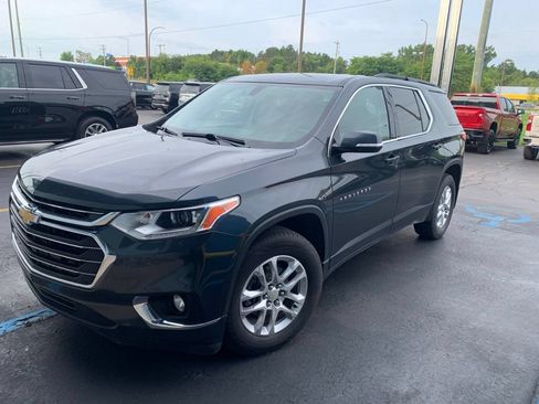 Used 2019 Chevrolet Traverse LT AWD/4WD image 1