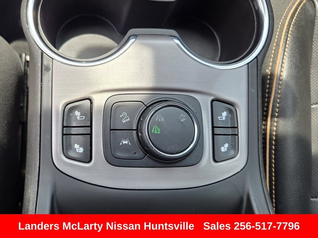 Used 2024 GMC Terrain AT4 AWD/4WD image 20