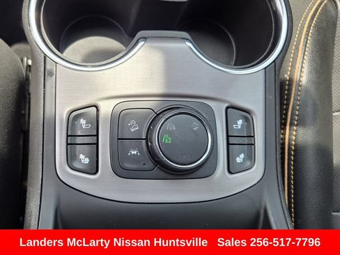 Used 2024 GMC Terrain AT4 AWD/4WD image 20