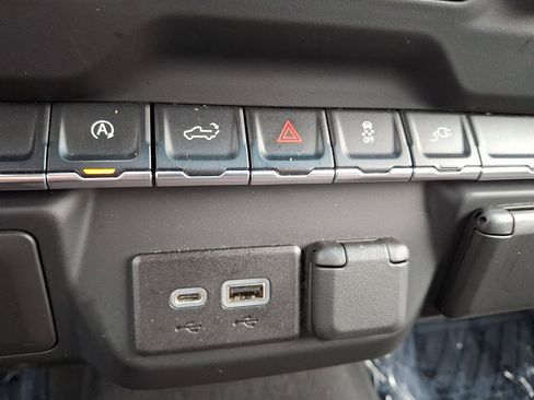 Used 2021 GMC Sierra 1500 4x4 Crew Cab image 23