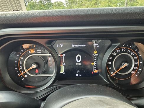 New 2025 Jeep Wrangler Sport S image 9