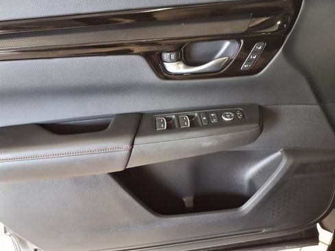 Certified 2026 Honda CR-V Sport Touring image 18