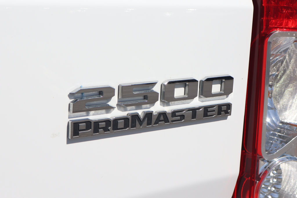 Used 2025 RAM ProMaster 2500 w/ Convenience Group FWD image 44