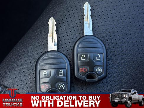 Used 2016 Ford F350 Lariat w/ Lariat Interior Package image 39