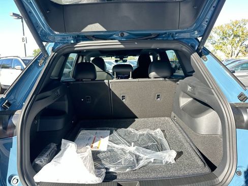 New 2025 Volkswagen Tiguan SE R-Line image 48