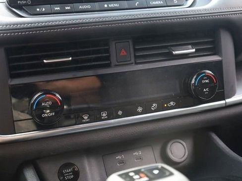 Certified 2025 Nissan Rogue SV AWD/4WD image 13