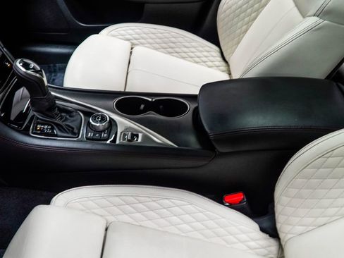 Used 2022 INFINITI Q50 Red Sport 400 image 16