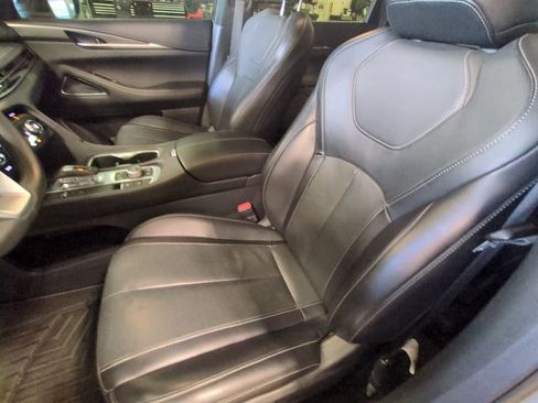Used 2022 INFINITI QX60 Luxe w/ Performance Audio Package FWD image 11