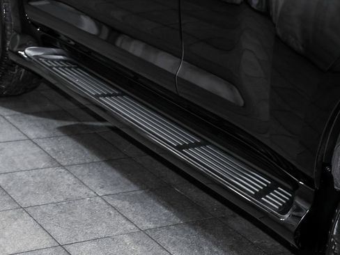 Used 2023 Lexus GX 460 Luxury w/ Sport Design Package image 78