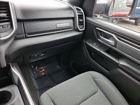 Used 2022 RAM 1500 Big Horn AWD/4WD image 17