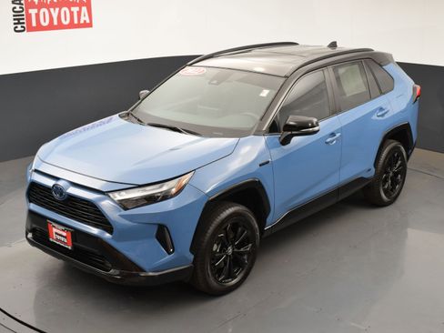 Used 2022 Toyota RAV4 XSE image 26