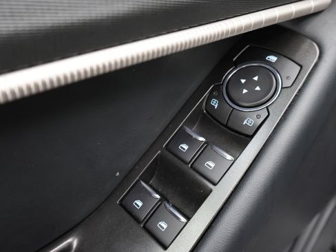 Used 2025 Ford Explorer ST-Line image 44