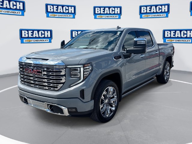 Used 2025 GMC Sierra 1500 Denali w/ Denali Reserve Package AWD/4WD image 1