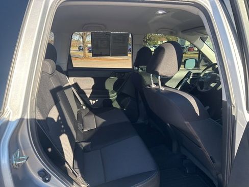 Used 2014 Subaru Forester 2.5i Premium w/ Popular Package #2 image 16