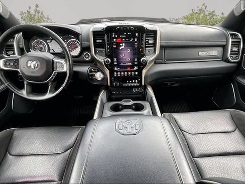 Used 2019 RAM 1500 Laramie AWD/4WD image 14