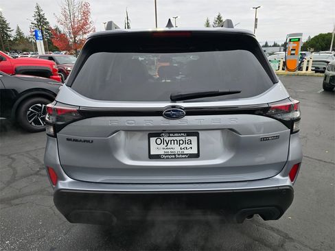 New 2025 Subaru Forester Limited image 5