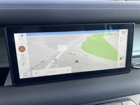 Used 2020 Land Rover Defender 110 First Edition image 20