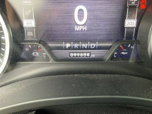 Used 2021 RAM 1500 Big Horn AWD/4WD image 2