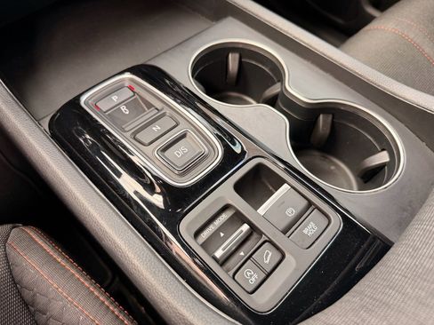 Certified 2023 Honda Pilot Sport image 23